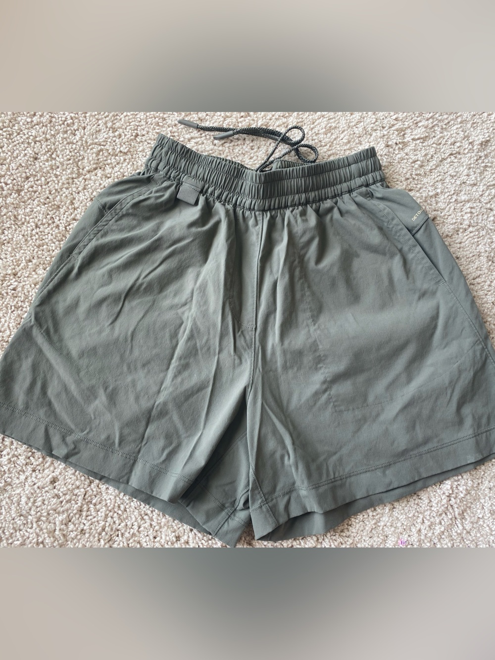 Lululemon Lightweight Hiking Shorts High-rise 4” Olive Green Gorpcore Outdoors